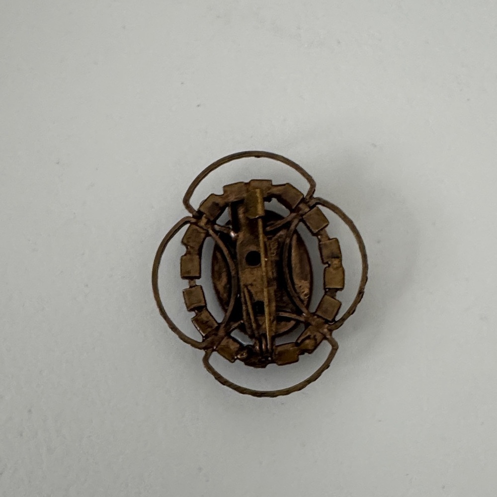 Elegant Gold and Silver Brooch - Picture 3 of 4